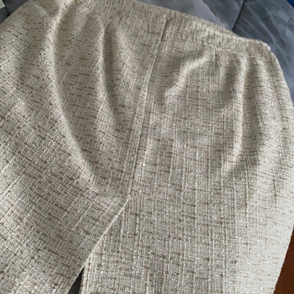 Winter white pencil